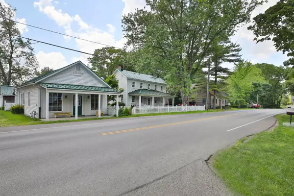 6832 Hill Road, Canal Winchester, OH 43110