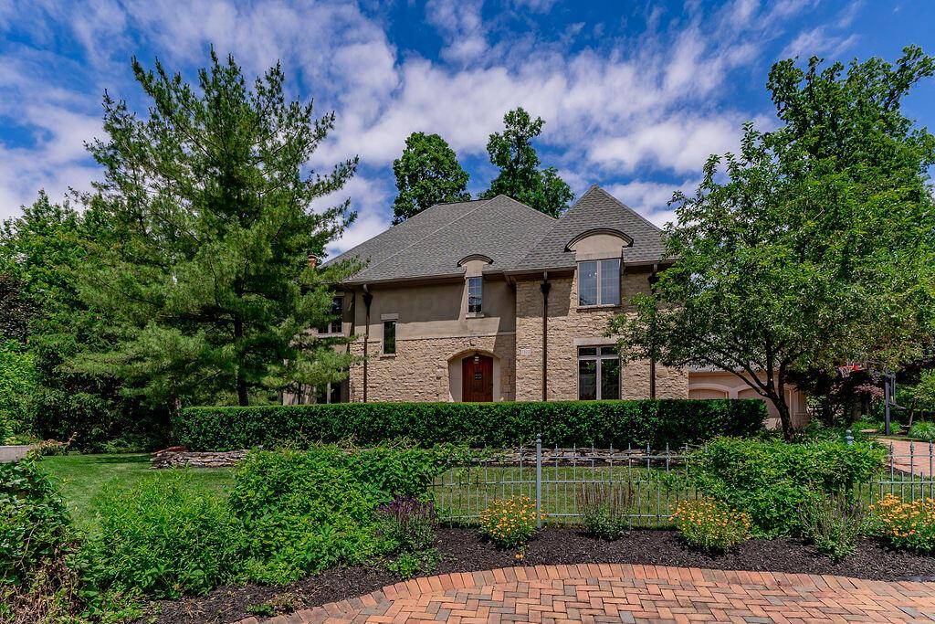 7822 Calverton Square, New Albany, OH 43054
