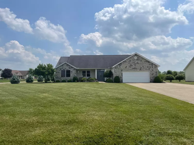 3195 Clifford Avenue, Ashville, OH 43103