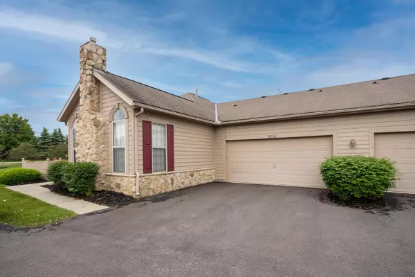 3691 Stoneway Point, Powell, OH 43065