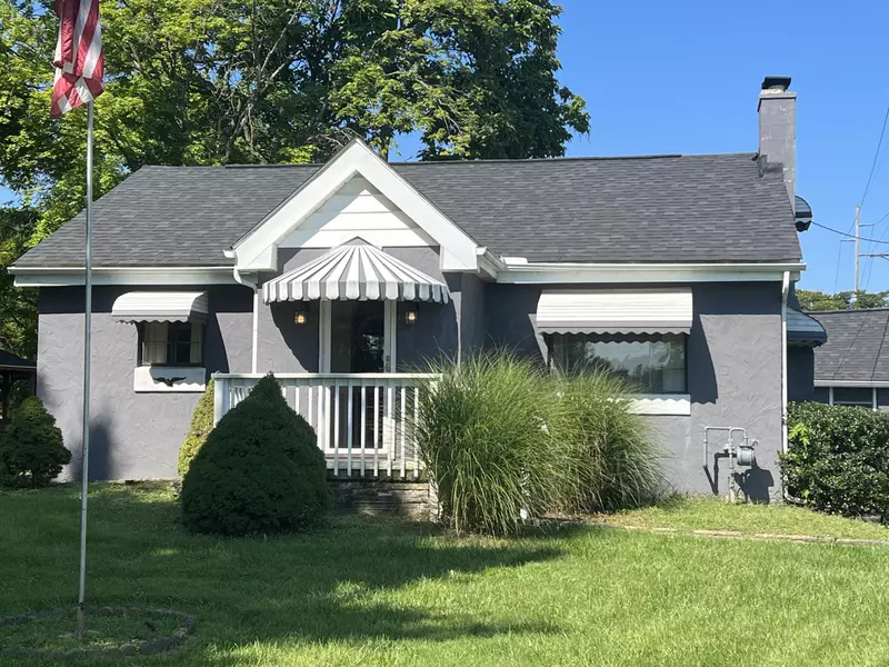 2555 McComb Road, Grove City, OH 43123