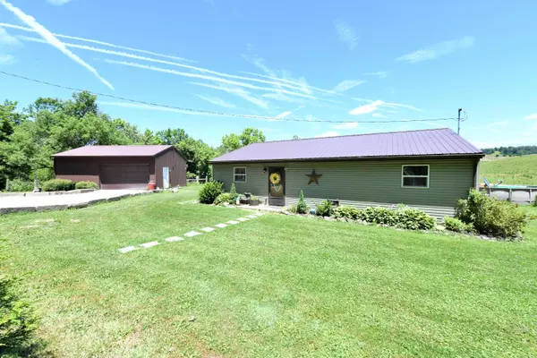 Chandlersville, OH 43727,6975 Clay Road