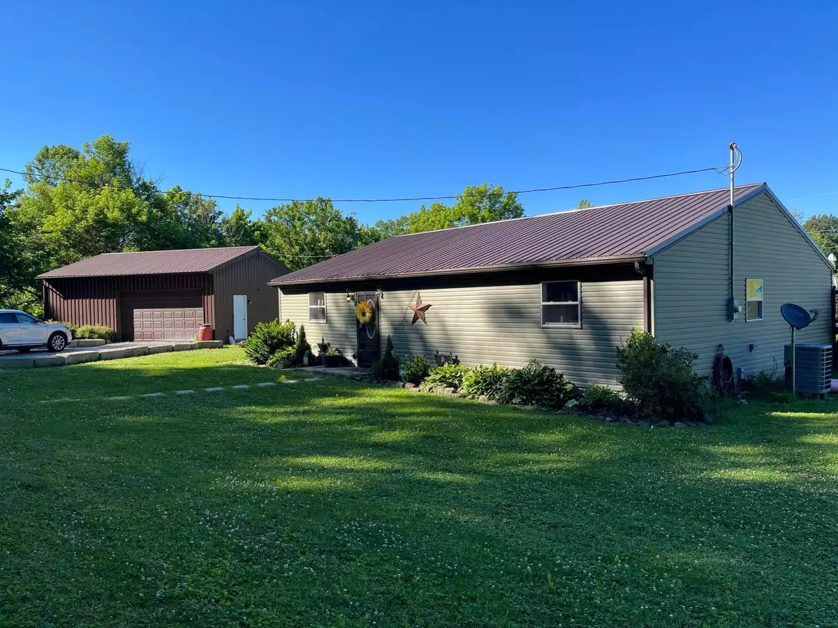 Chandlersville, OH 43727,6975 Clay Road