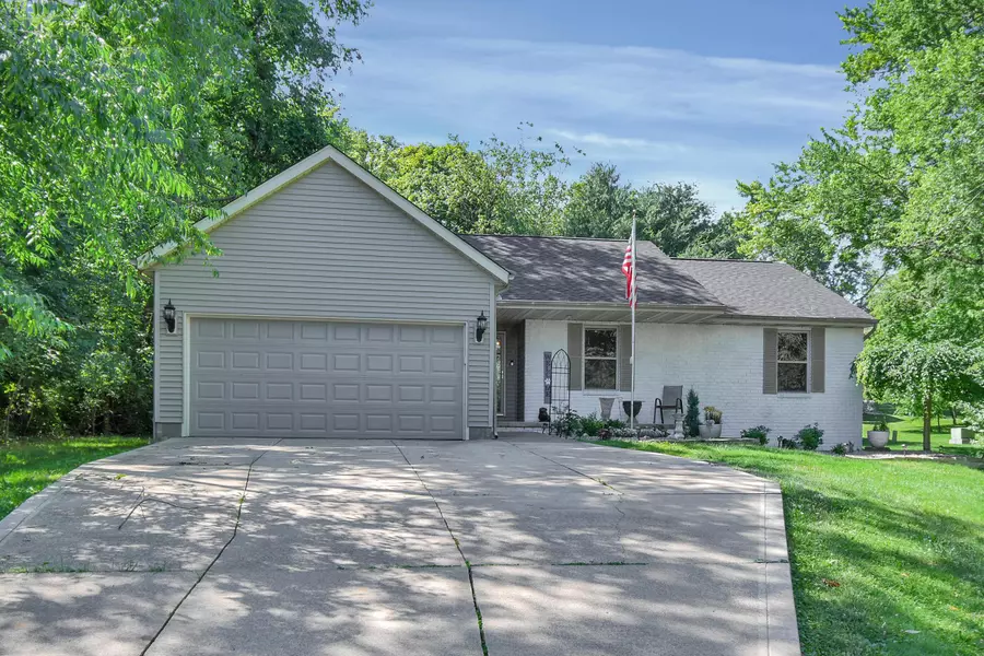 625 Mcintosh Drive, Howard, OH 43028