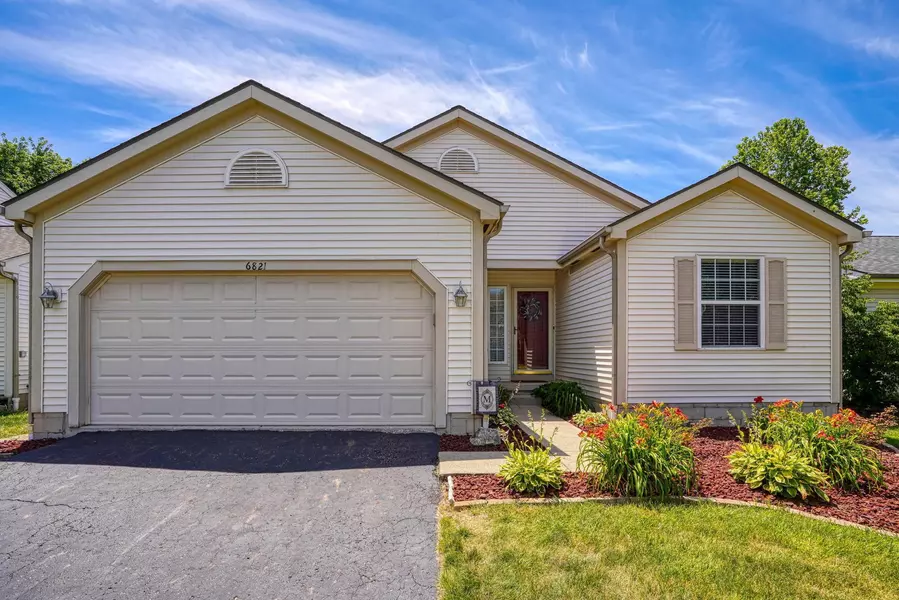 6821 Laburnum Drive, Canal Winchester, OH 43110