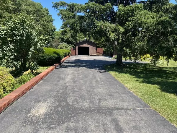 Clarksburg, OH 43115,10726 State Route 207