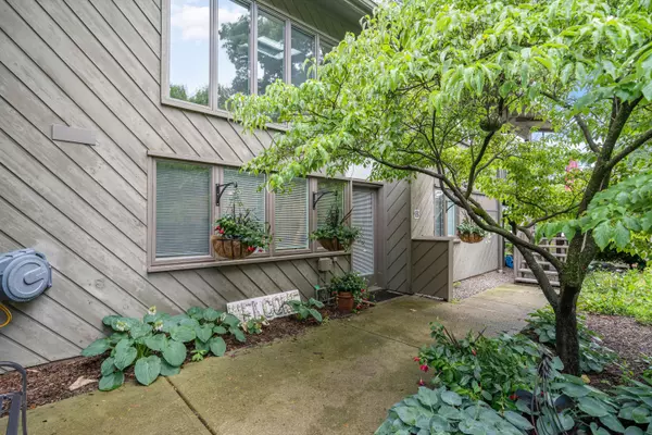 Columbus, OH 43212,2109 W 5th Avenue #B