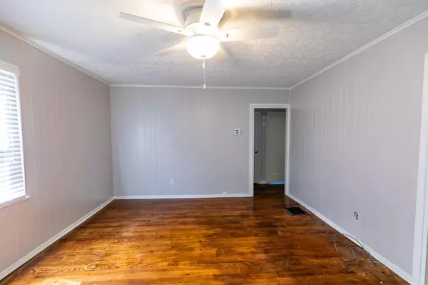 Columbus, OH 43207,119 Betz Road