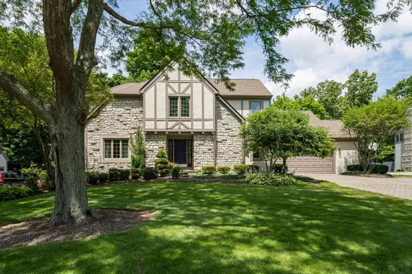 9564 Camelot Street, Pickerington, OH 43147