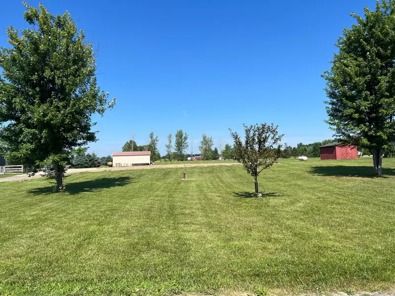 7891 Logan Thornville Road, Rushville, OH 43150