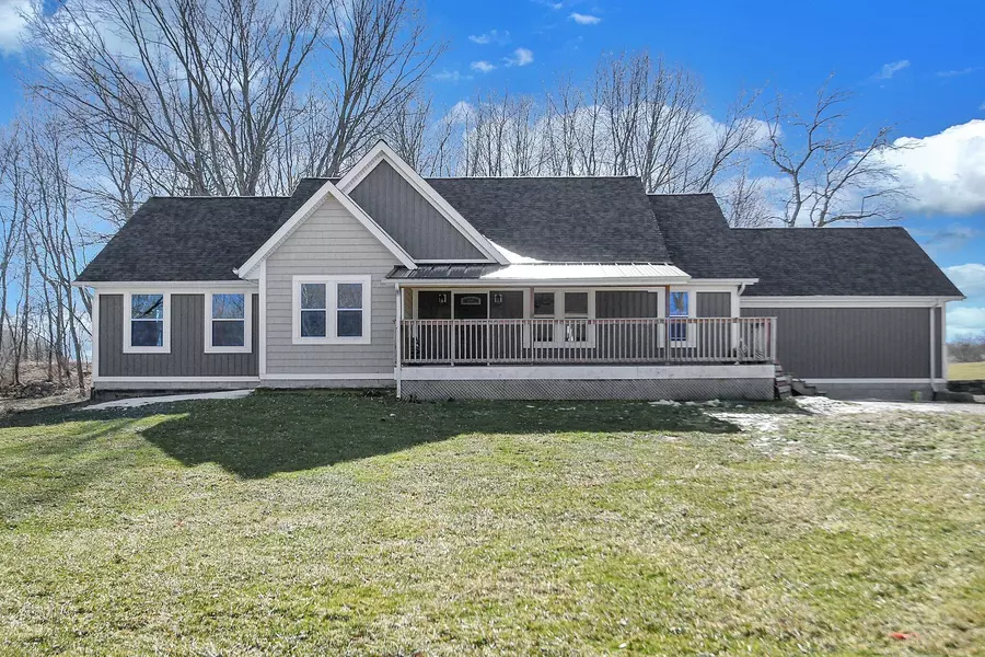 12383 Magers Road, Howard, OH 43028