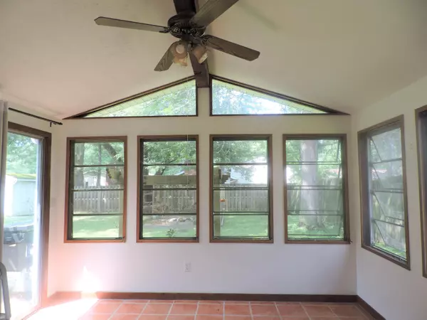 Berea, OH 44017,356 Wallace Drive