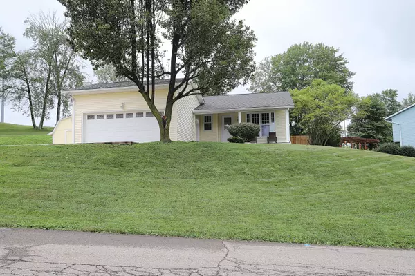 943 Forest Hills Road, Heath, OH 43056