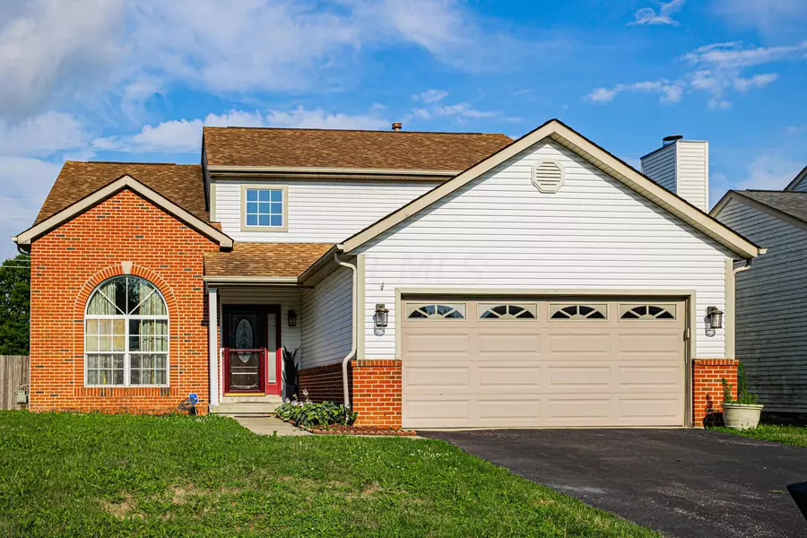 4006 Walnut Crossing Drive, Groveport, OH 43125