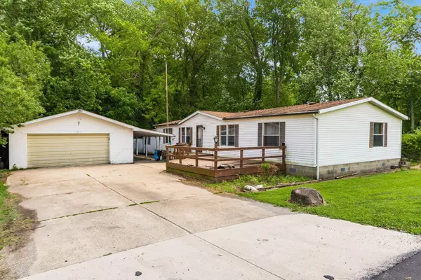 Thornville, OH 43076,13504 Shell Beach Road