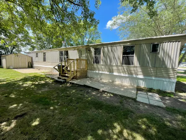 18 Skyline Drive, South Bloomfield, OH 43103