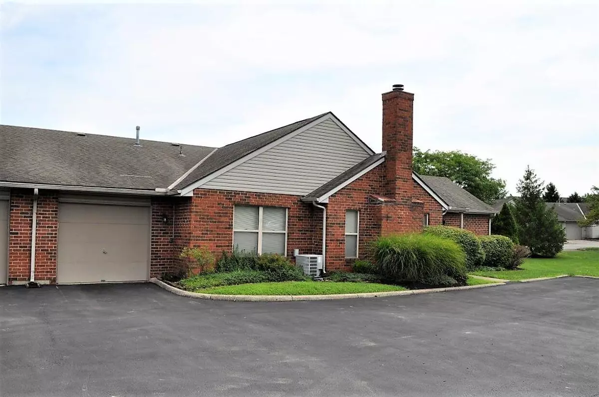 Canal Winchester, OH 43110,6401 Upperridge Drive #8-6401