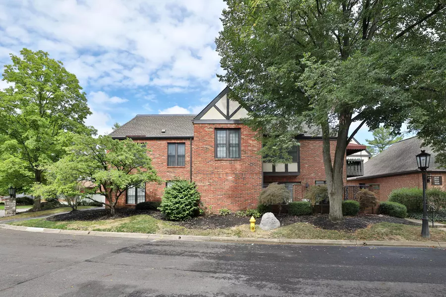 3538 La Rochelle Drive, Upper Arlington, OH 43221