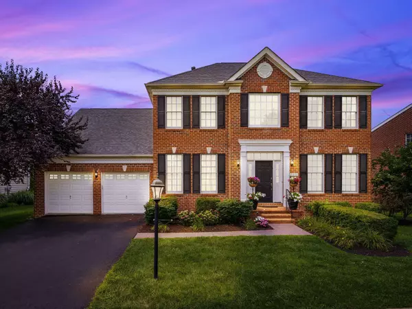 New Albany, OH 43054,7071 Maynard Place