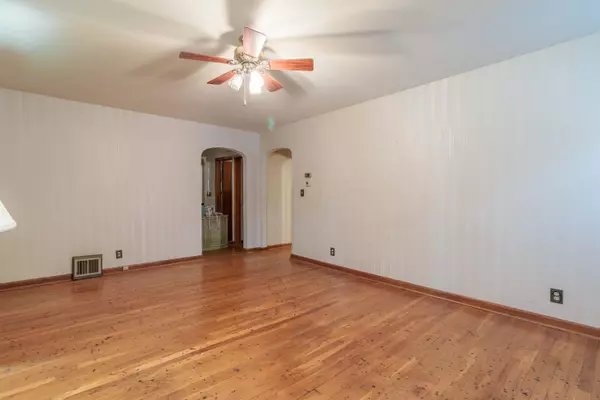 Columbus, OH 43207,2803 Thorndale Avenue