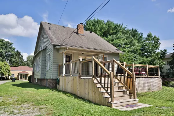 Mcarthur, OH 45651,305 N Market Street