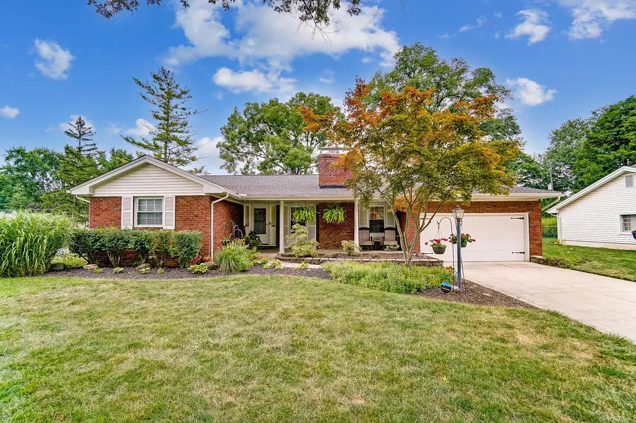 3755 Wenwood Drive, Hilliard, OH 43026