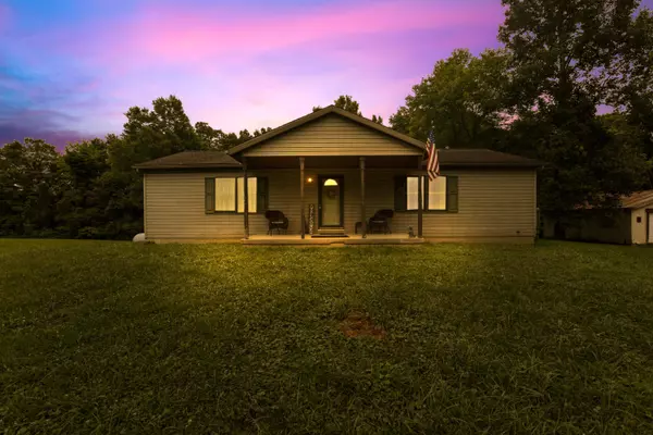 Corning, OH 43730,456 Royma Road