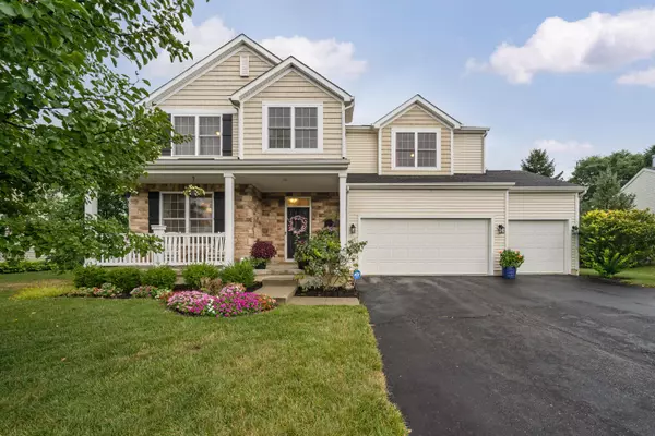 3219 Sitka Spruce Drive, Grove City, OH 43123