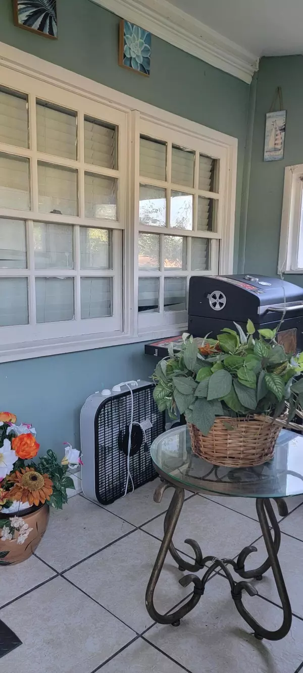 Columbus, OH 43211,2850 Fern Avenue