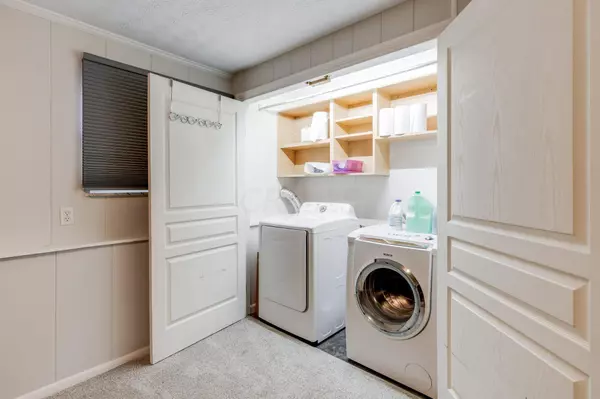 Gahanna, OH 43230,256 White Swan Court