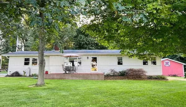 10520 Ridge Road, Amanda, OH 43102