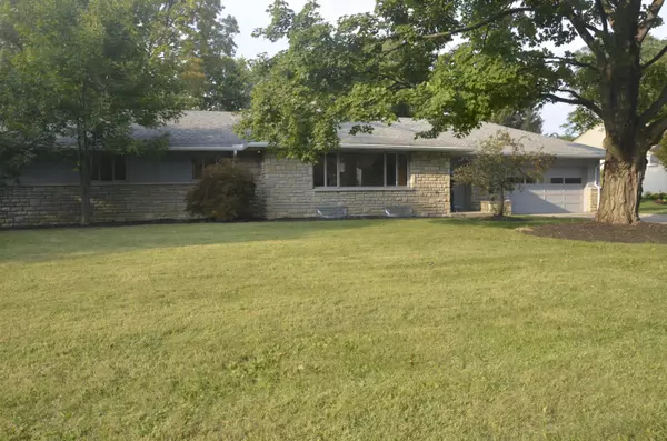 Upper Arlington, OH 43220,2678 Donna Drive