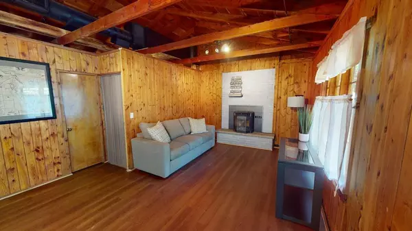 Lucas, OH 44843,530 West Shore Drive