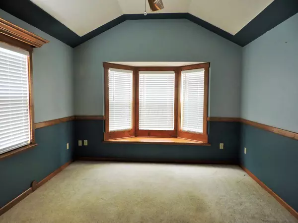 Elyria, OH 44035,251 Miller Court