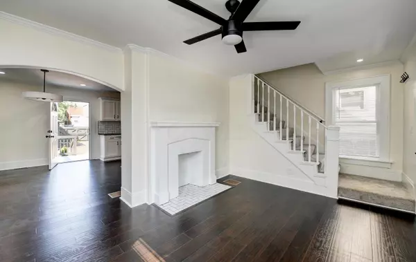 Columbus, OH 43204,35 S Ogden Avenue