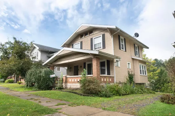 637 N 9th Street, Cambridge, OH 43725