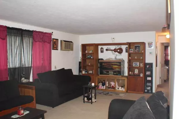 Maple Heights, OH 44137,5378 Lee Road #25