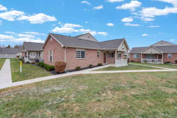 Canal Winchester, OH 43110,4365 Cobbleton Grove Circle #8-4365