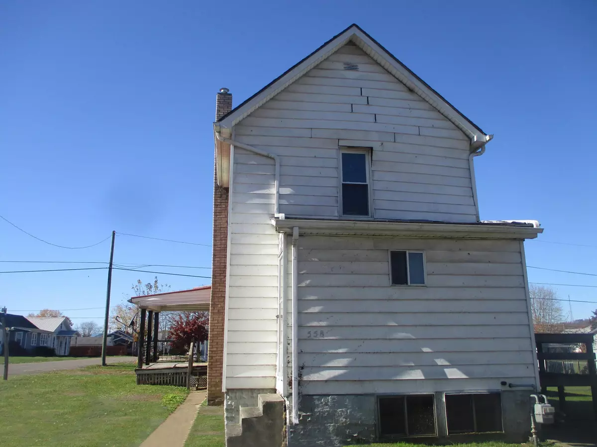 Newcomerstown, OH 43832,558 Chestnut Street