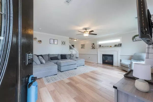 South Bloomfield, OH 43103,83 Richard Avenue