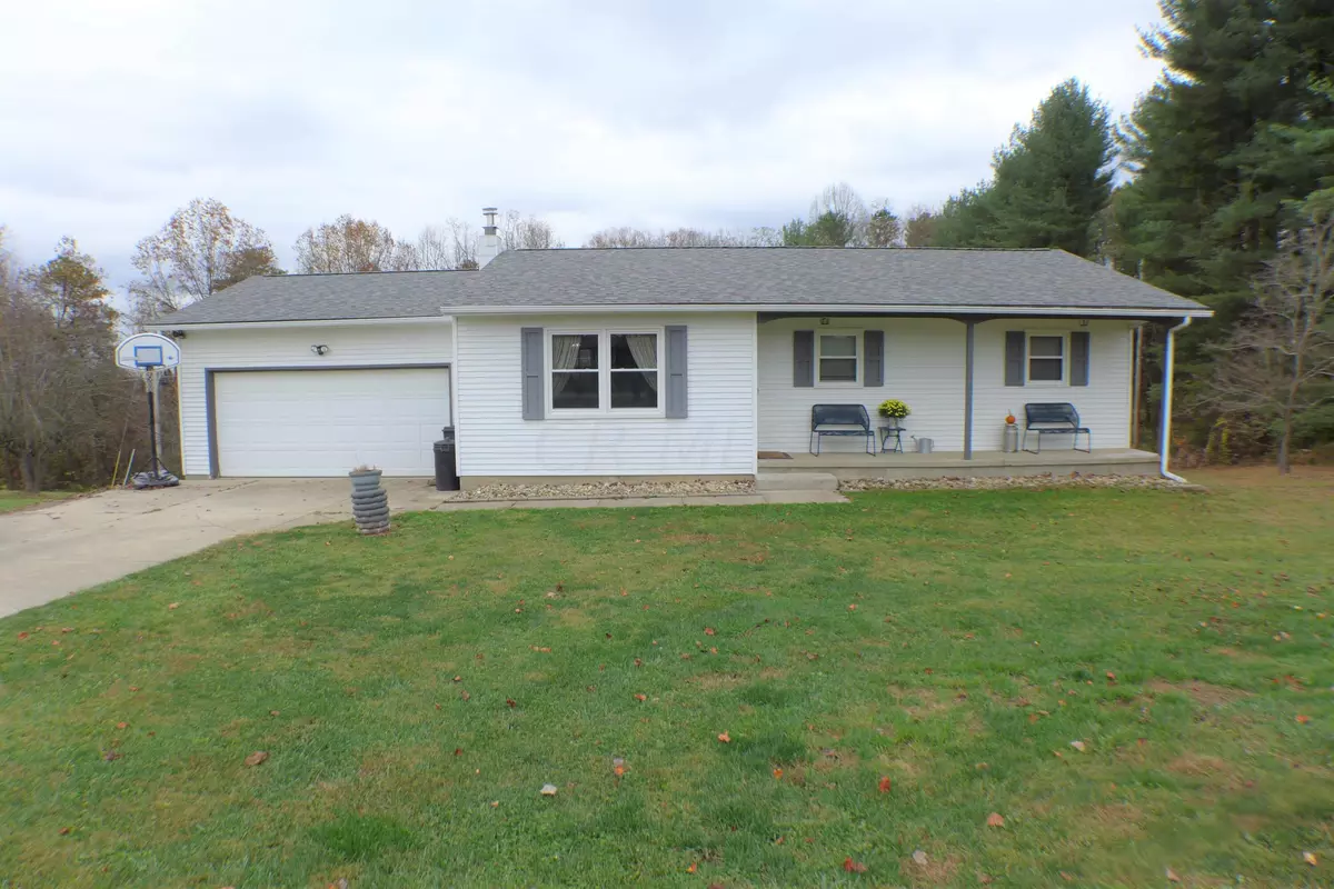 Rockbridge, OH 43149,25497 Mundy Road