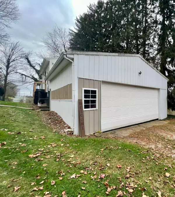 Crooksville, OH 43731,431 Mckinley Avenue