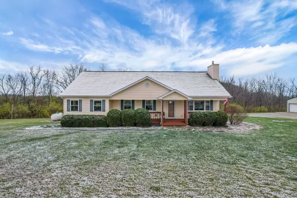 9315 Dozer Road, Stoutsville, OH 43154