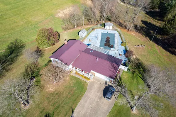 9340 Stoneburner Road, Crooksville, OH 43731