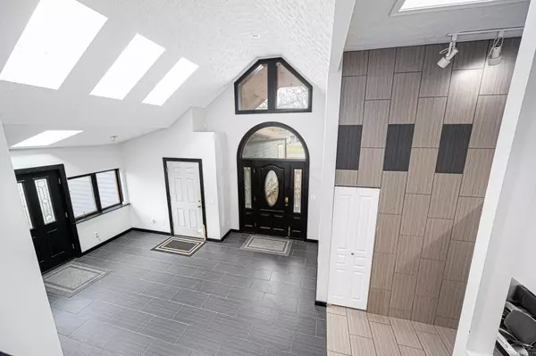 Pataskala, OH 43062,250 Lookout Lane