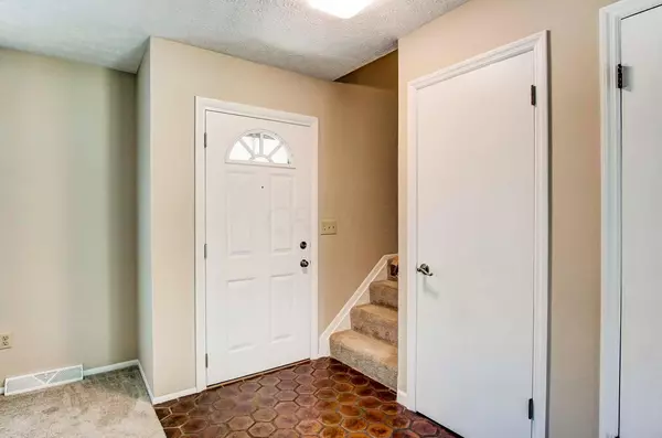 Gahanna, OH 43230,660 Parliament Avenue