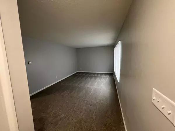 Columbus, OH 43232,4939 Downing Drive