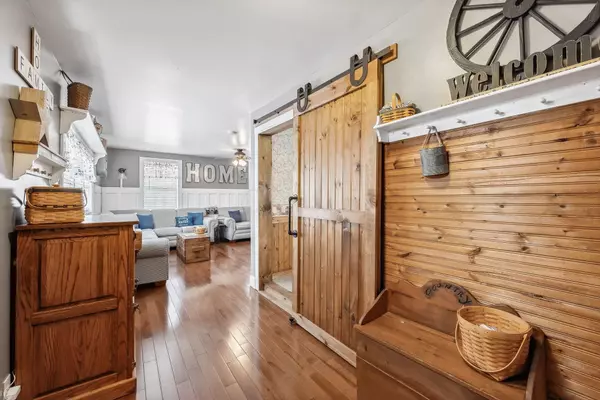 Thurston, OH 43157,8150 High Street