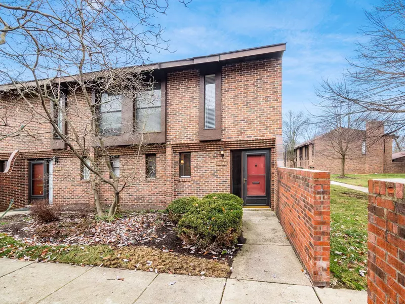 2841 Downing Way #53, Upper Arlington, OH 43221