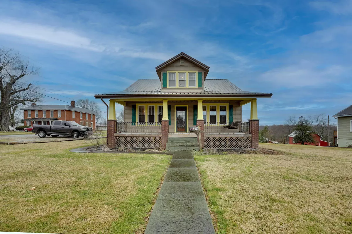 New Lexington, OH 43764,819 W Brown Street